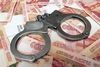 В Крыму чиновника задержали при получении взятки в 200 тысяч рублей