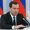Медведев проследит за валютной выручкой