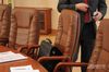 СМИ сообщили о планах Минфина по заморозке зарплат госслужащих