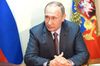 Путин смутил учителя из Армавира вопросом о зарплате – СМИ