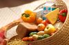 Левада-центр: 85% россиян предпочитают отечественные продукты