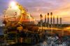 Цена на нефть марки Brent опустилась ниже 32 долларов за баррель