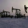 Нефть толкает рубль к критическому уровню