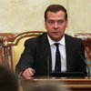 Медведев сумел затмить Путина