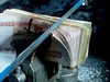 Бунт монополистов. Почему заморозка тарифов не по душе РЖД и Газпрому