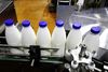 Россельхознадзор запретит продукцию с трех молочных предприятий Белоруссии