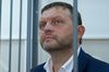 Следствие хочет оставить Белых под стражей до декабря
