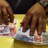 В России хотят ввести лимит на продажу валюты