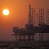 Нефть по 100 долларов за баррель еще вернется