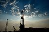 Бурим на шельфе. Зачем «Роснефть» начинает работать во Вьетнаме?