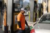 Саудовская Аравия снизила цены на нефть на фоне конкуренции с РФ