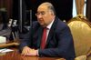 Почему Алишер Усманов не платит налоги в России?