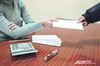 Госдума приняла закон о сохранении заработка при приостановке работы