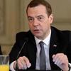 Медведев накажет региональные власти за транжирство 