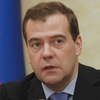 Медведев предложил отказаться от рубля