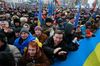 Поддержка без альтруизма. Эксперты о российском кредите Украине