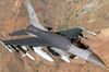 Пентагон: США не задерживают поставки истребителей F-16 в Ирак