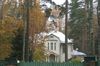 Дворцы народу? На губернаторские резиденции тратят бюджетные средства