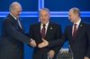 На двух стульях. Почему Белоруссия и Казахстан не хотят ссориться с Киевом